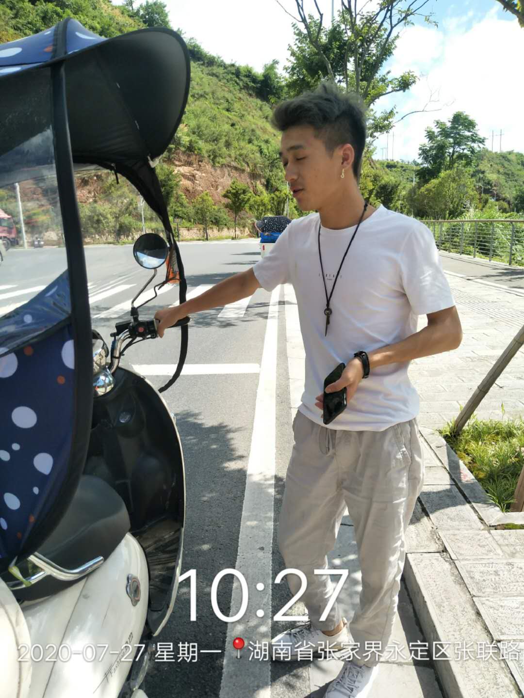 张家界1.jpg 张家界1.jpg