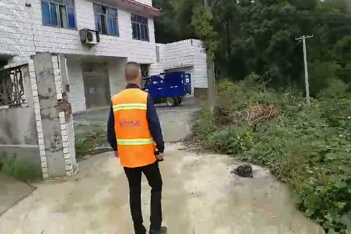 莲花镇垃圾上户收集